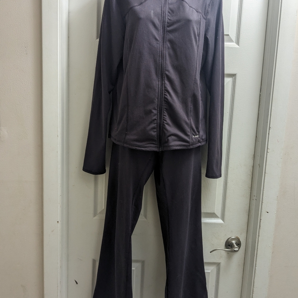 Alpine sweat suit